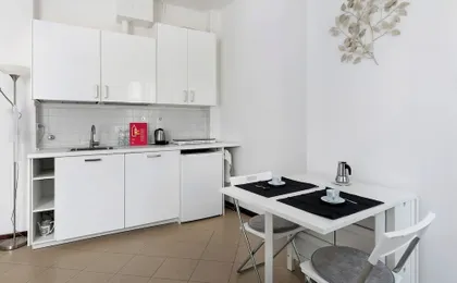 White Leaves Studio by Wonderful Italy