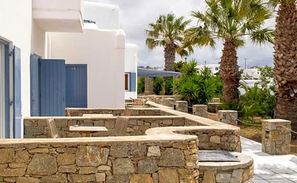 Giannoulaki Hotel