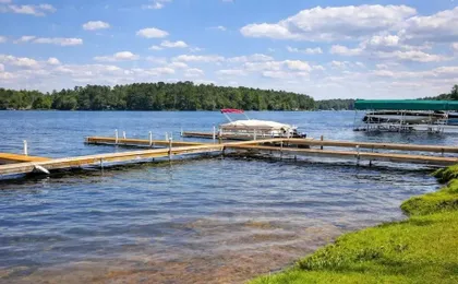 Minocqua Lake Condo B7- 2 Story Rustic Town Home
