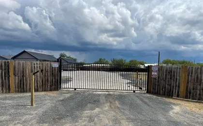 Desert Meadow Lodge