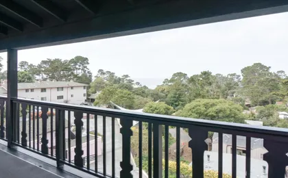 Hofsas House Hotel