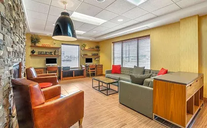 Legend Hotel Minot