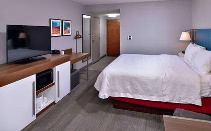 Hampton Inn & Suites Carson City