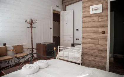 1920's Rooms & Beds (Adults Only)