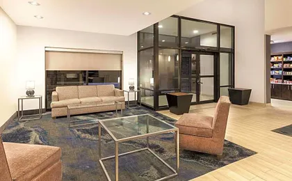La Quinta Inn & Suites by Wyndham Philadelphia Airport