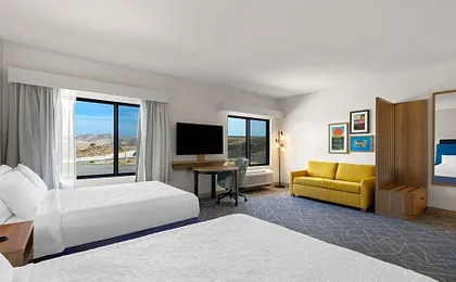 Hampton Inn & Suites by Hilton Corona