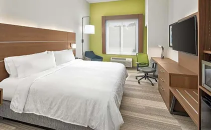 Holiday Inn Express Hotel & Suites Palm Bay By IHG