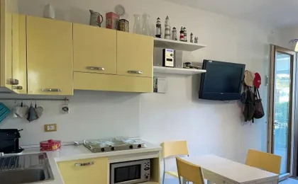 Nice Flat With Pool and Garden