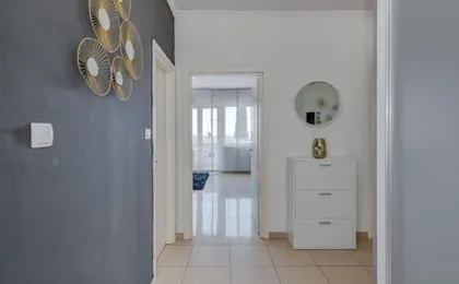Seaview Apartment in City Centre