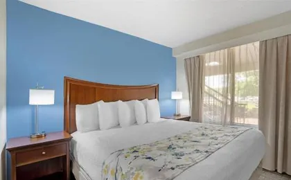 Best Western Inn & Suites Monroe