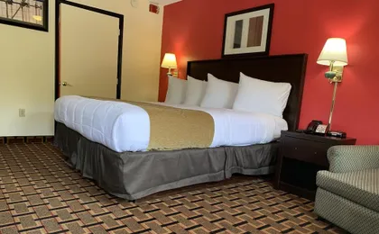 Americas Best Value Inn - Fredericksburg North