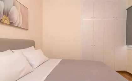 Phaedrus Living: City Center Flat Michalakopoulou