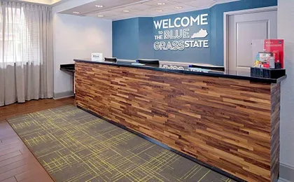 Hampton Inn Louisville Downtown
