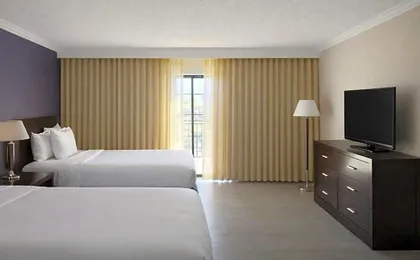 The Buena Park Grand Hotel & Suites