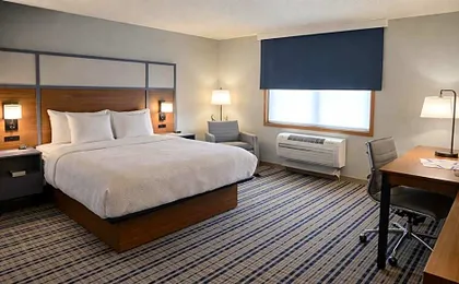 AmericInn by Wyndham Dickinson