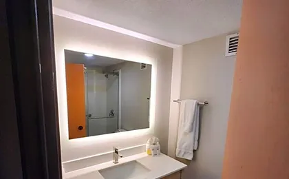 The Grand Inn Peoria