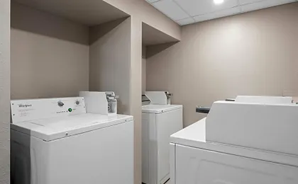Country Inn & Suites by Radisson, Coon Rapids, MN