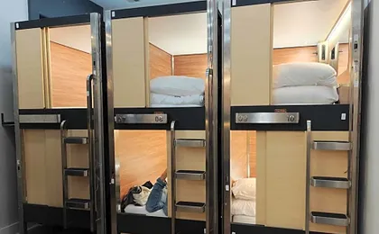 I Street Capsule Hostel