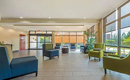 Comfort Suites Columbia Northeast - Fort Jackson