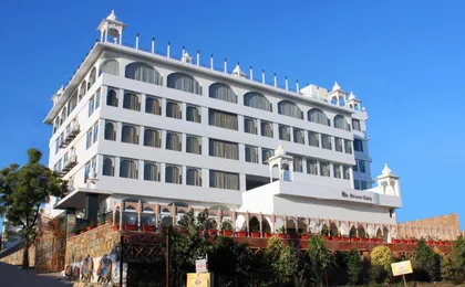Regenta Central, Mewargarh
