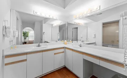 Carefree Getaways 2 Bedroom Condo by RedAwning