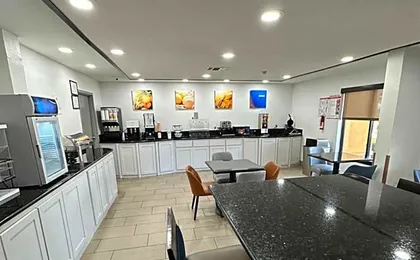 Comfort Inn Dallas Park Central