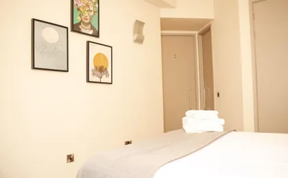 1-Bed Apartment in City of London