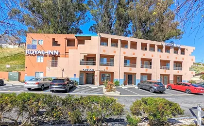 Royal Inn