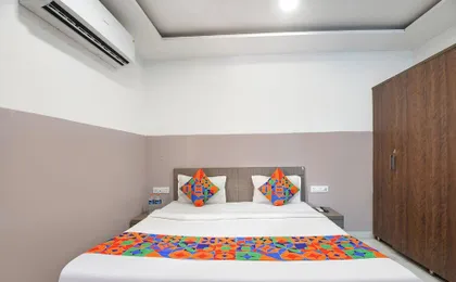 Fabhotel Shagun And Banquets