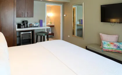Orchid Key Inn (Adults only)
