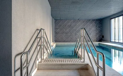 Studio Com Piscina Aquecida E AC