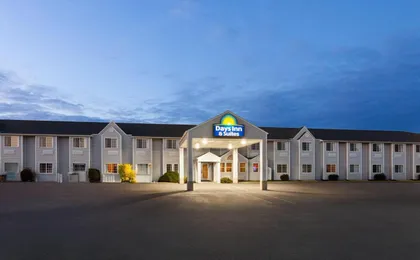 Days Inn & Suites by Wyndham Spokane Airport Airway Heights