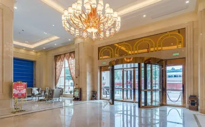 Vienna International Hotel Wuhan Wangjiawan Tieqiao Square