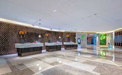 Holiday Inn Shanghai Huaxia By IHG