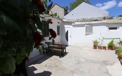 Apartments Nikolla