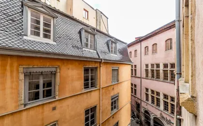 All in Lyon | Studio de Charme Au Cœur de Lyon