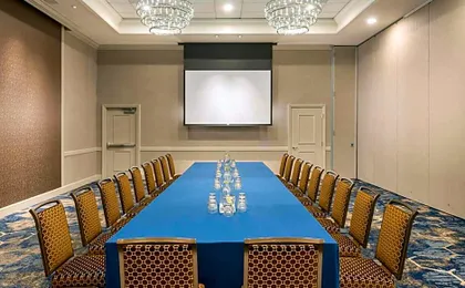 Juniper Hotel Cupertino, Curio Collection By Hilton