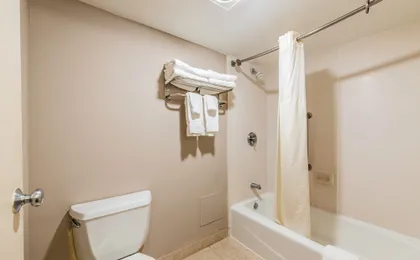 Lake Norman Inn and Suites