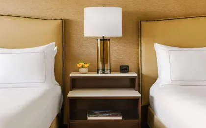 Hilton Phoenix Airport