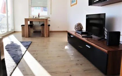 Exklusive Wohnung Mit Dachterrasse in Schleußig