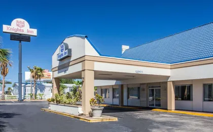 Knights Inn Plant City