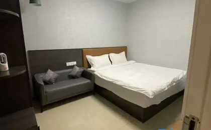 Shanghai Hongshi Apartment