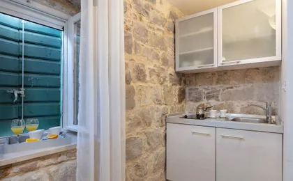 Apartments Vauquer