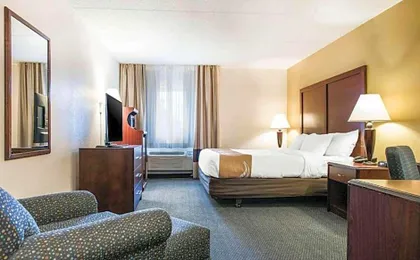 Quality Inn & Suites Zanesville City Center