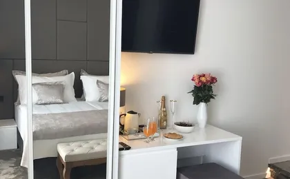 Dream Luxury Rooms (Adults only)
