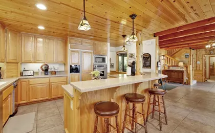 Eagle Point Lake House #2471