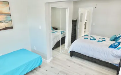 New Beach & Bay Retreat Full of Amenities!