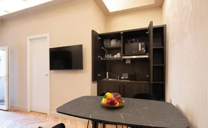 H77 Apartments - Maison D'Art Collection
