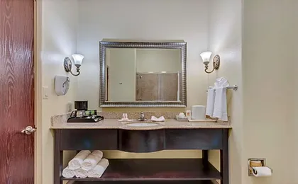 Super 8 by Wyndham Hidalgo/McAllen Area