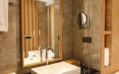 Red Long Jing Hotel
